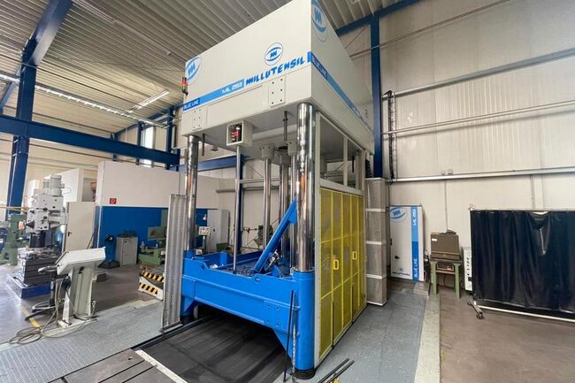 Rivendita Pressa prova stampi MILLUTENSIL MIL263 usata